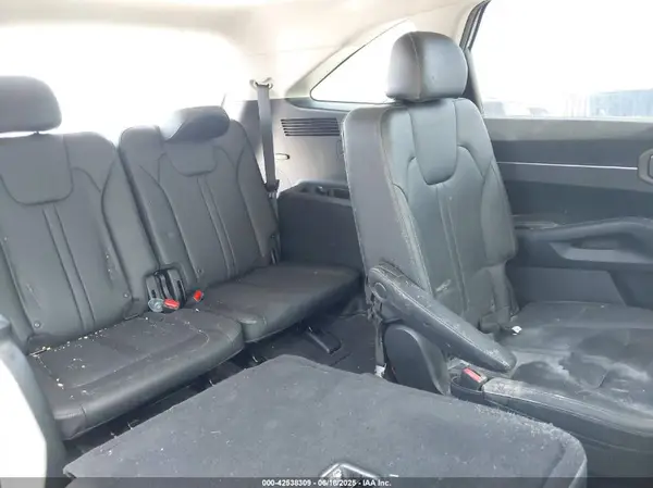 5XYRH4LF5PG187733 2023 KIA SORENTO - Image 8