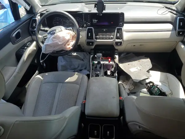 5XYRH4LF5PG218821 2023 KIA SORENTO - Image 8