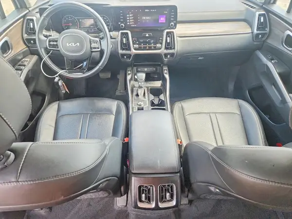 5XYRH4LF7NG132861 2022 KIA SORENTO - Image 8