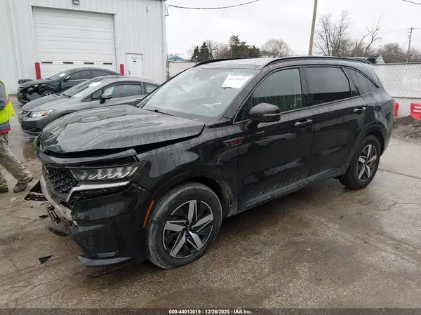 5XYRH4LF7NG144749 2022 KIA SORENTO - Image 2