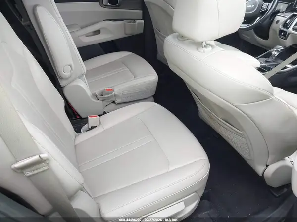 5XYRH4LF7NG154066 2022 KIA SORENTO - Image 8