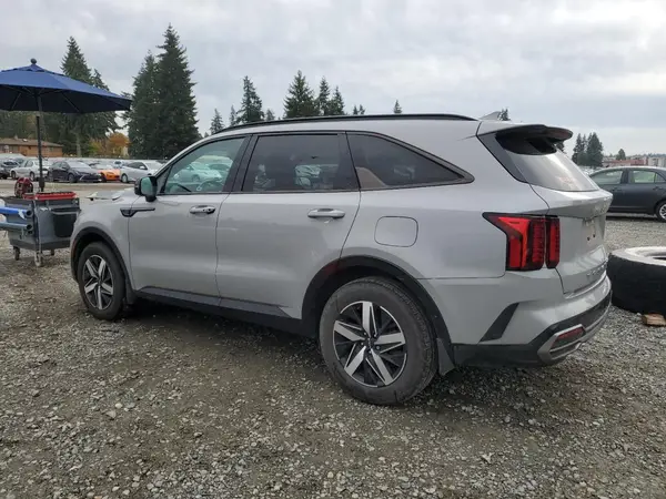 5XYRH4LF7NG160045 2022 KIA SORENTO - Image 2