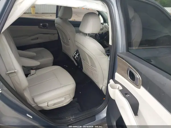 5XYRH4LF9MG020545 2021 KIA SORENTO - Image 8