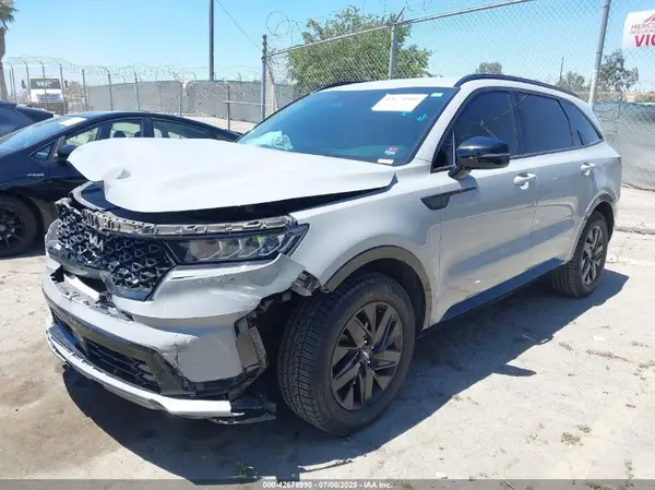 5XYRH4LF9NG125040 2022 KIA SORENTO - Image 2