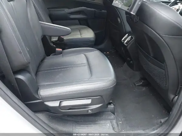 5XYRH4LF9NG143960 2022 KIA SORENTO - Image 8