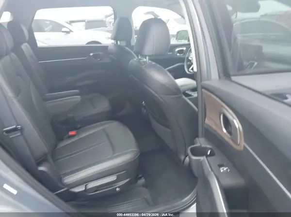5XYRH4LFXNG080965 2022 KIA SORENTO - Image 8