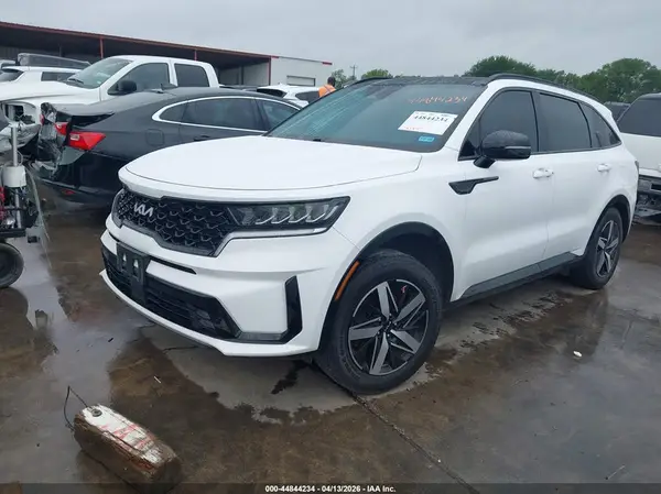 5XYRH4LFXNG143157 2022 KIA SORENTO - Image 2