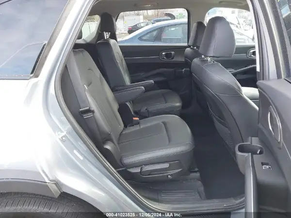 5XYRHDJF0SG319518 2025 KIA SORENTO - Image 8
