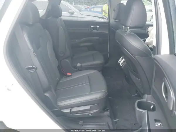 5XYRHDJF1SG386662 2025 KIA SORENTO - Image 8