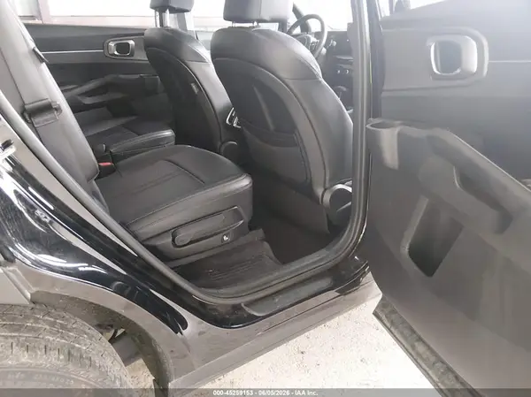 5XYRHDJF2RG274091 2024 KIA SORENTO - Image 8