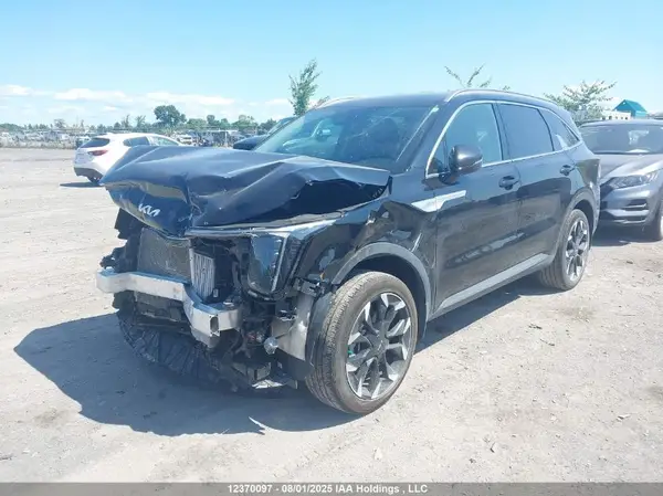 5XYRHDJF2SG314093 2025 KIA SORENTO - Image 2