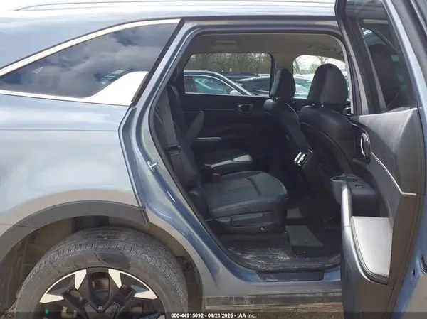 5XYRHDJF2SG380031 2025 KIA SORENTO - Image 8
