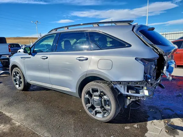 5XYRHDJF2SG393569 2025 KIA SORENTO - Image 2