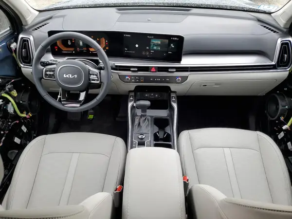 5XYRHDJF3SG374044 2025 KIA SORENTO - Image 8