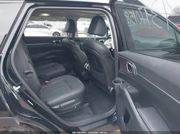 5XYRHDJF3SG398425 2025 KIA SORENTO - Image 8