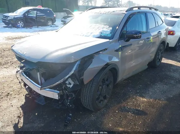 5XYRHDJF4RG307186 2024 KIA SORENTO - Image 2