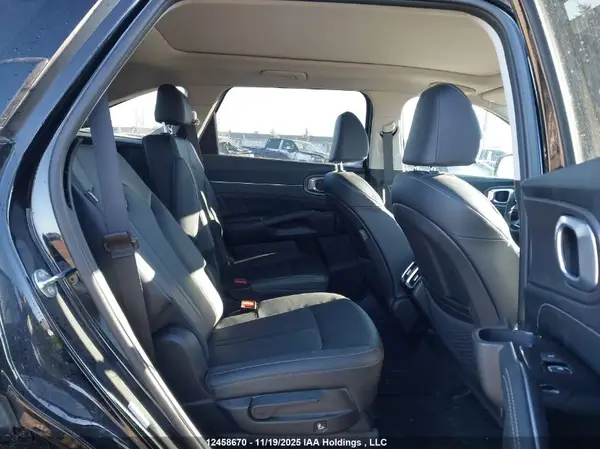5XYRHDJF5SG371856 2025 KIA SORENTO - Image 8