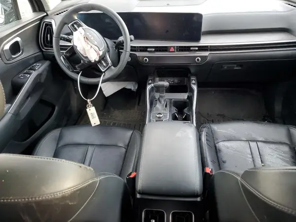 5XYRHDJF6RG302832 2024 KIA SORENTO - Image 8