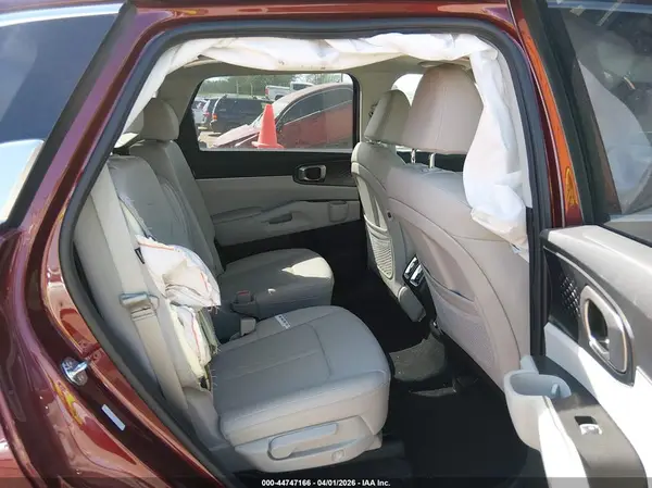 5XYRHDJF6SG360932 2025 KIA SORENTO - Image 8