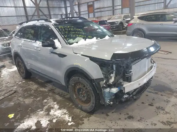 5XYRHDJF8RG269882 2024 KIA SORENTO - Image 1