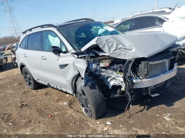 5XYRHDJF9RG261693 2024 KIA SORENTO - Image 1