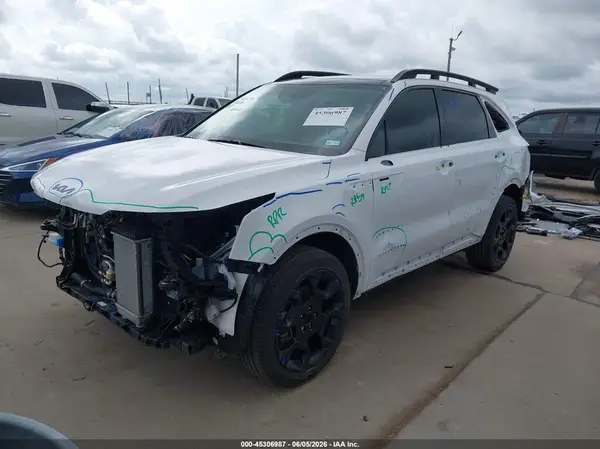 5XYRHDJF9SG368393 2025 KIA SORENTO - Image 2