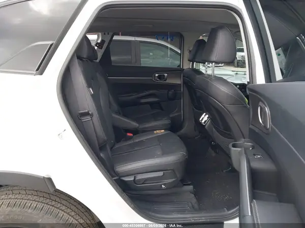 5XYRHDJF9SG368393 2025 KIA SORENTO - Image 8
