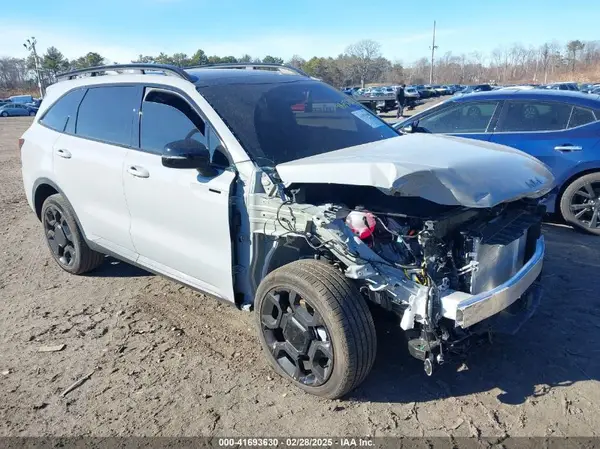 5XYRHDJFXSG359444 2025 KIA SORENTO - Image 1