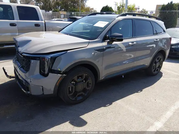 5XYRHDJFXTG437349 2026 KIA SORENTO - Image 2