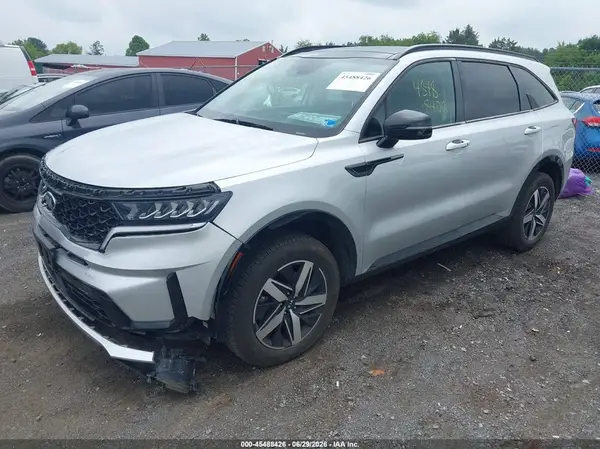 5XYRHDLF0MG025679 2021 KIA SORENTO - Image 2