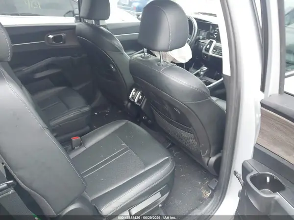5XYRHDLF0MG025679 2021 KIA SORENTO - Image 8