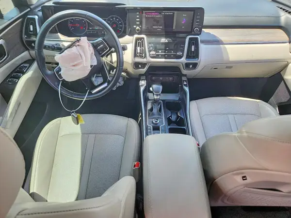 5XYRHDLF0NG115240 2022 KIA SORENTO - Image 8