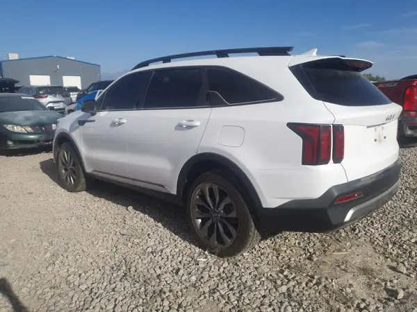 5XYRHDLF0NG149114 2022 KIA SORENTO - Image 2