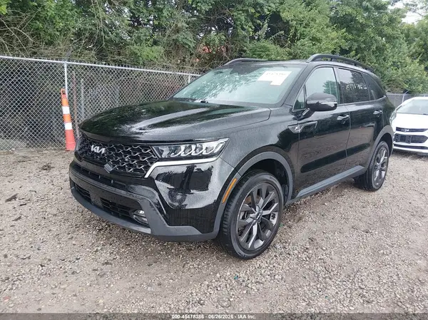 5XYRHDLF0PG163582 2023 KIA SORENTO - Image 2