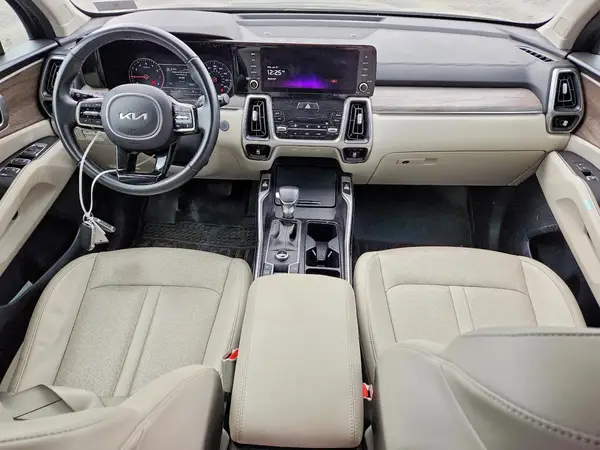 5XYRHDLF0PG165414 2023 KIA SORENTO - Image 8