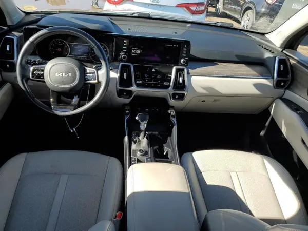 5XYRHDLF0PG170547 2023 KIA SORENTO - Image 8