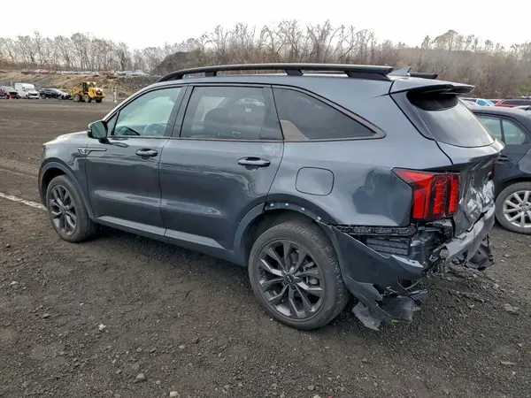 5XYRHDLF1MG068511 2021 KIA SORENTO - Image 2