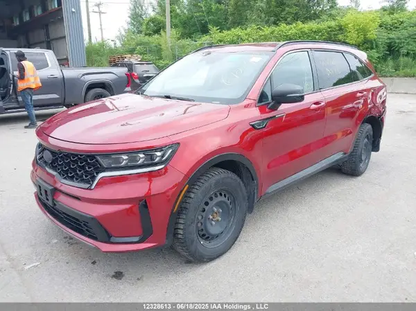 5XYRHDLF2MG048106 2021 KIA SORENTO - Image 2