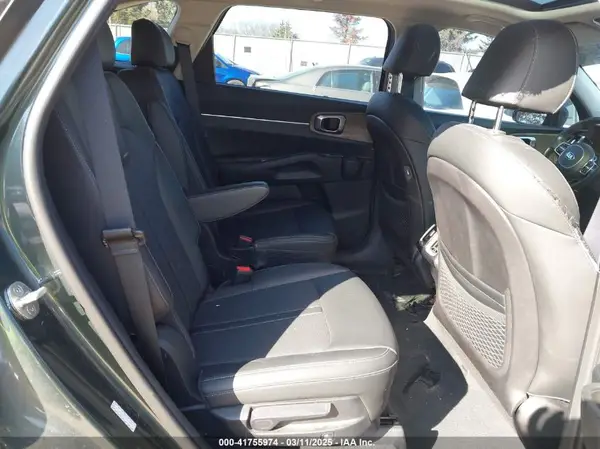 5XYRHDLF2MG068257 2021 KIA SORENTO - Image 8
