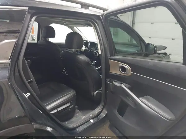 5XYRHDLF2NG144111 2022 KIA SORENTO - Image 8
