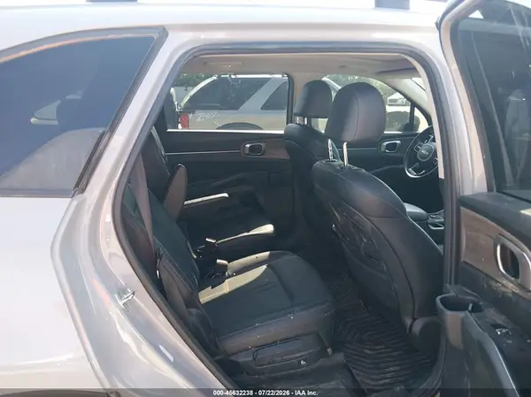 5XYRHDLF2NG152032 2022 KIA SORENTO - Image 8
