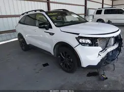 5XYRHDLF2PG208683 2023 KIA SORENTO