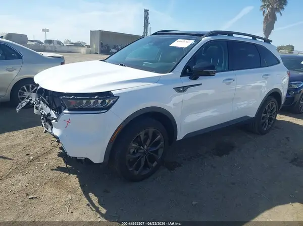 5XYRHDLF3NG128824 2022 KIA SORENTO - Image 2