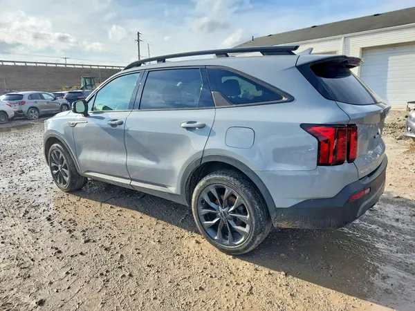 5XYRHDLF3PG170378 2023 KIA SORENTO - Image 2