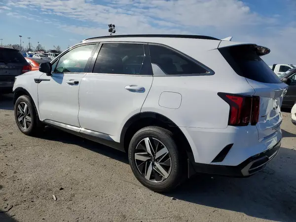 5XYRHDLF4MG057972 2021 KIA SORENTO - Image 2