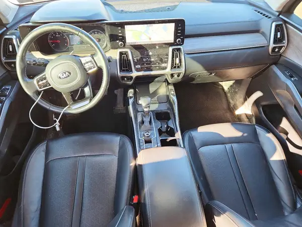 5XYRHDLF4MG064856 2021 KIA SORENTO - Image 8