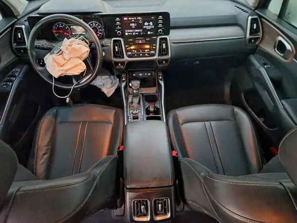 5XYRHDLF5MG063067 2021 KIA SORENTO - Image 8