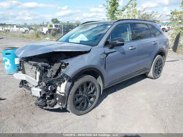 5XYRHDLF5MG063635 2021 KIA SORENTO - Image 2