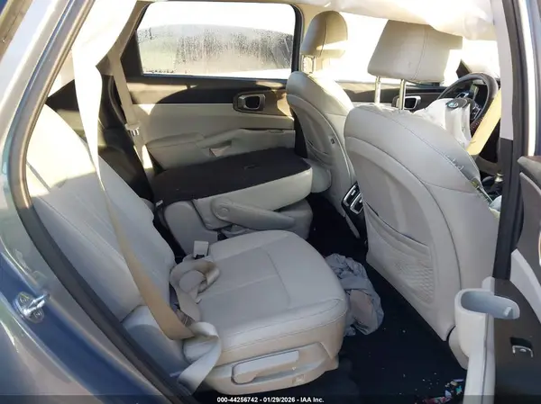 5XYRHDLF5MG064123 2021 KIA SORENTO - Image 8