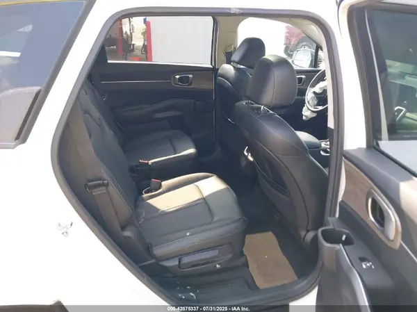 5XYRHDLF5MG071749 2021 KIA SORENTO - Image 8